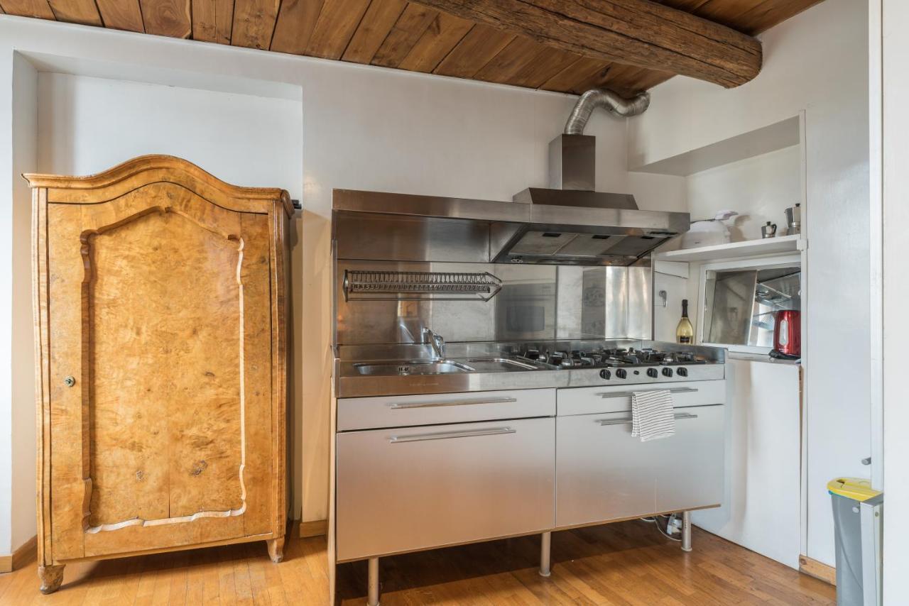Appartement Cozy Wooden Apt In Piazza Navona *