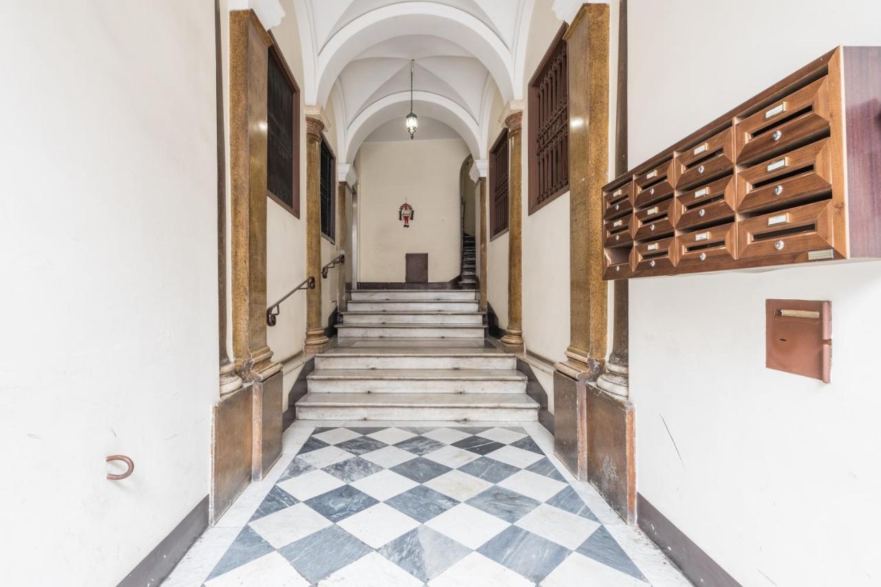 Appartement Cozy Wooden Apt In Piazza Navona *
